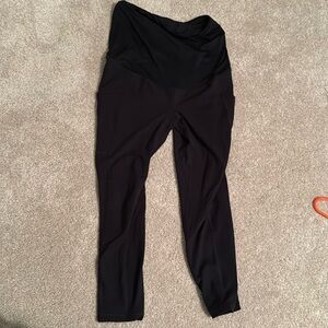 Isabel over belly active maternity leggings size large black